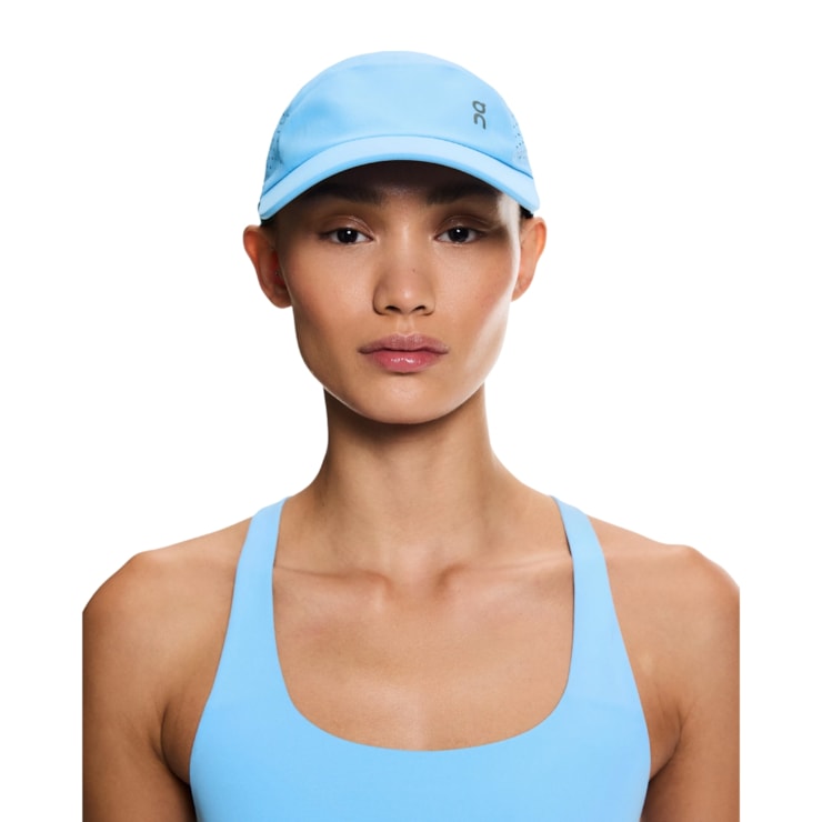 Boné On Lightweight Unissex - Azul Claro