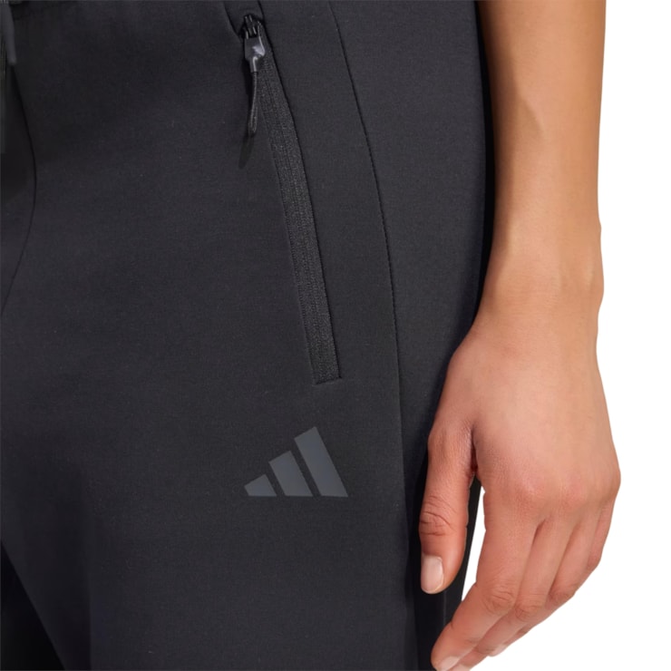 Calça Adidas Linha Z.N.E. Feminina - Preta