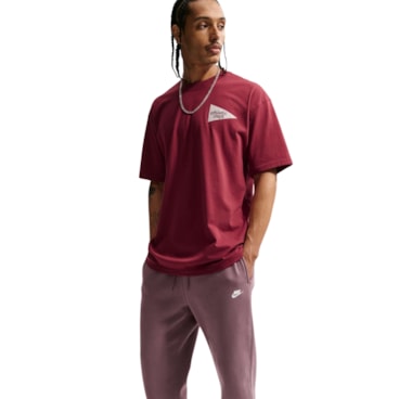 Calça Nike Futura Club Jogger Masculina - Vinho