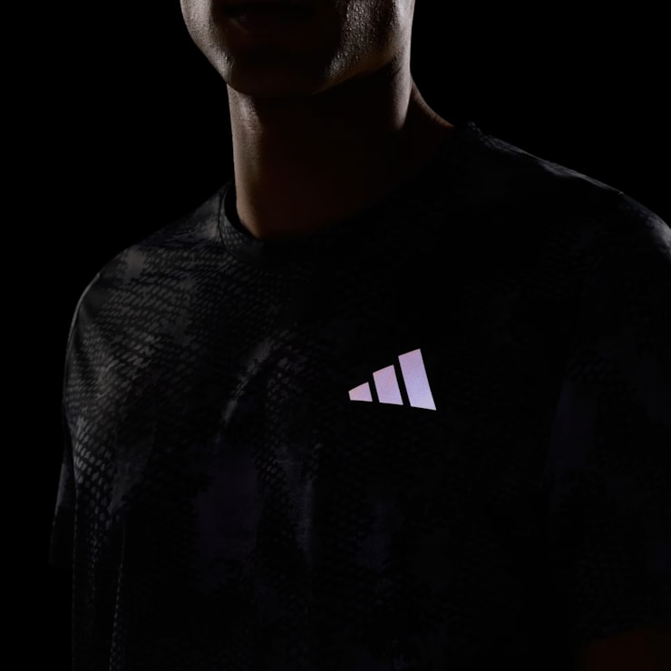 Camiseta Adidas Animal Print Adi365 Iconic Masculina - Cinza