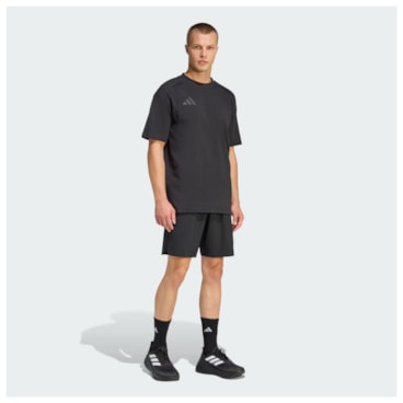 Camiseta Adidas Tiro Travel Masculina - Preta
