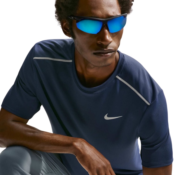 Camiseta Dri-Fit Nike Uv Miler Masculina - Azul Escuro