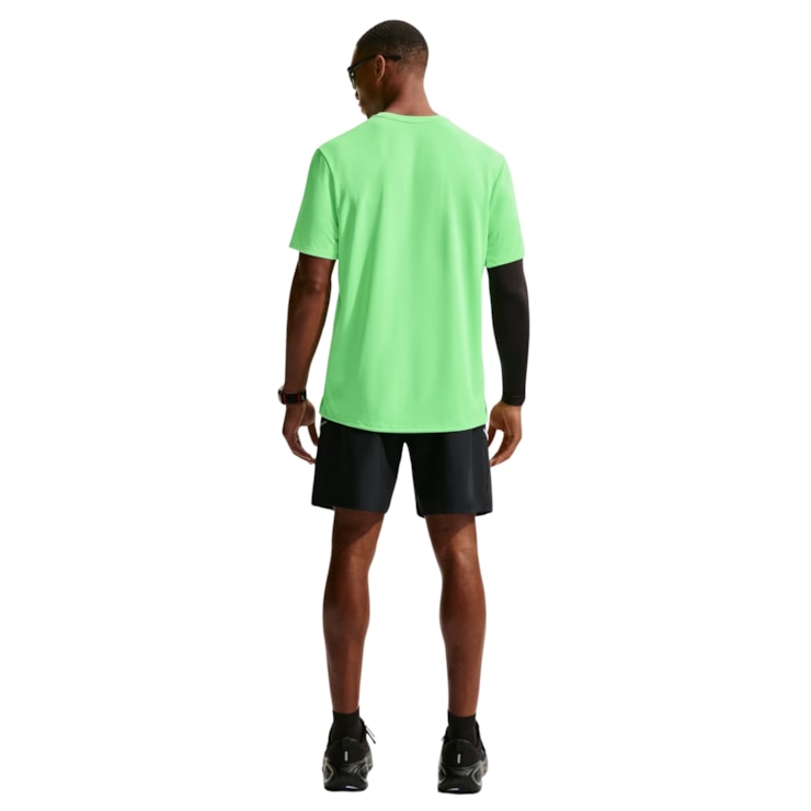 Camiseta Dri-Fit Nike Uv Miler Masculina - Verde Limão