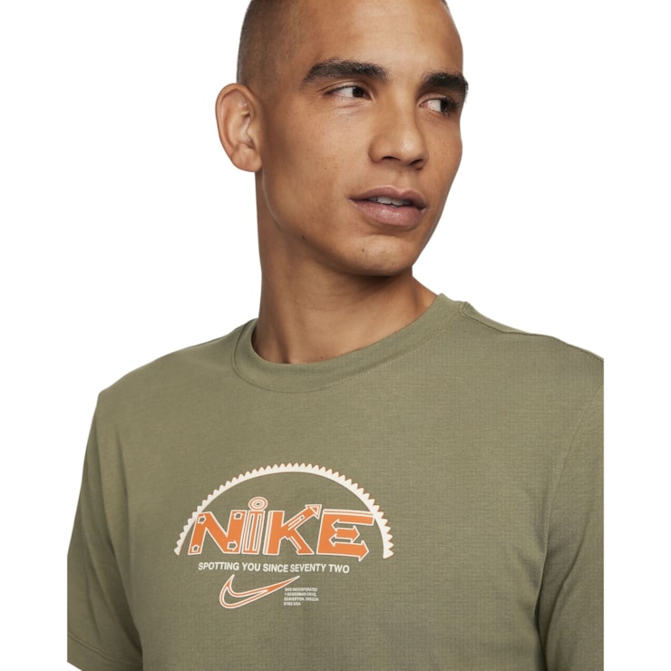 Camiseta Nike Gu Type Masculina - Verde