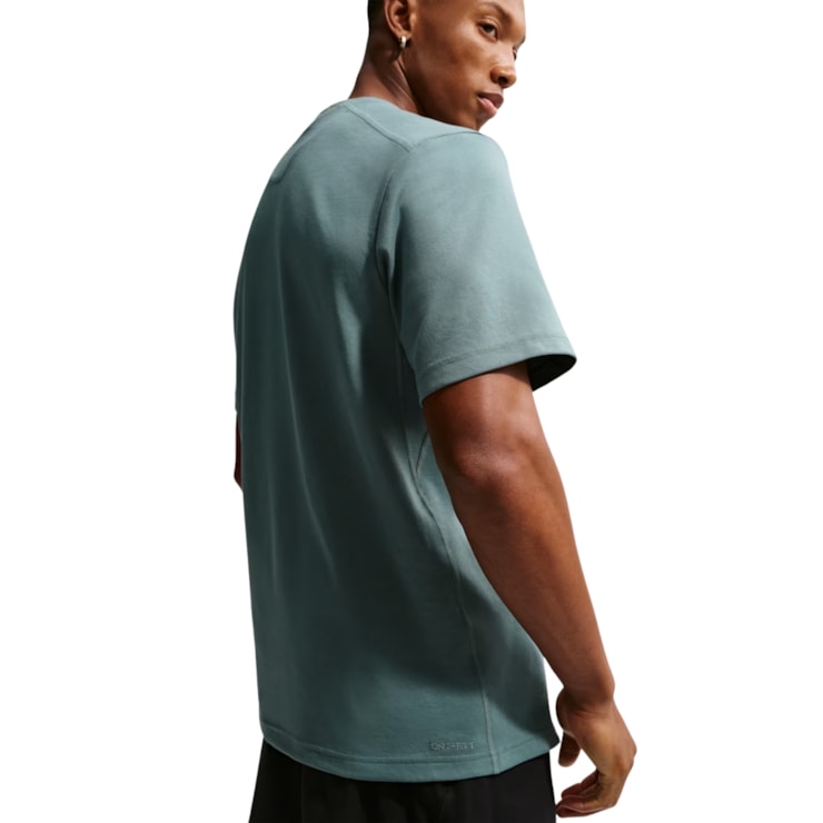 Camiseta Nike Primary Versatile Dri-Fit Masculina - Verde