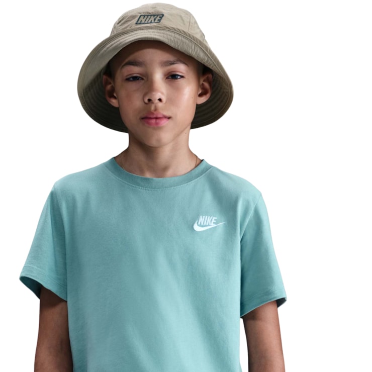 Camiseta Nike Sportswear Futura Infantil - Verde