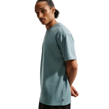 Camiseta Nike Sportswear Premium Essentials Masculina - Verde