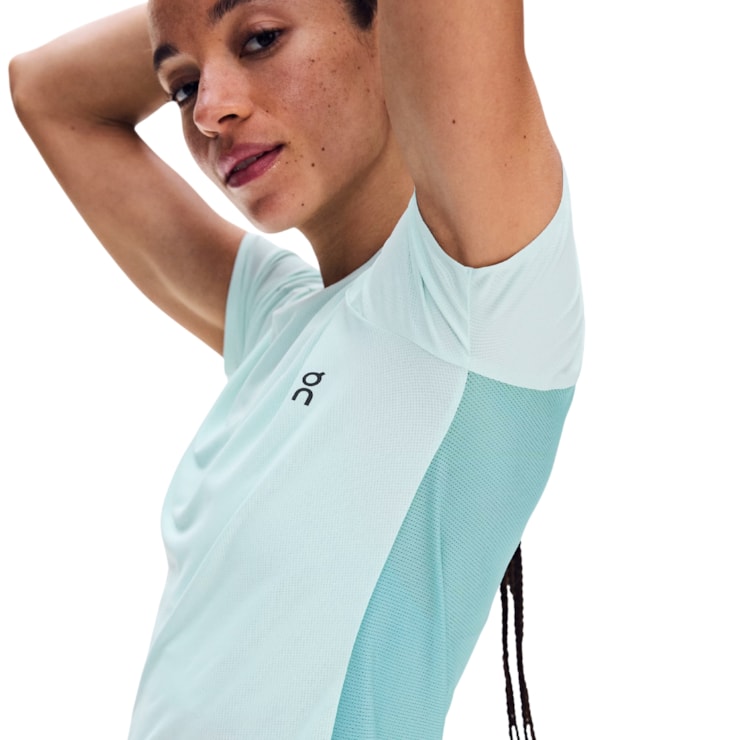 Camiseta On Performance-T Feminina - Azul Claro
