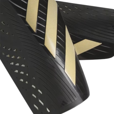 Caneleira Adidas Tiro Club Unissex - Preta/Dourada