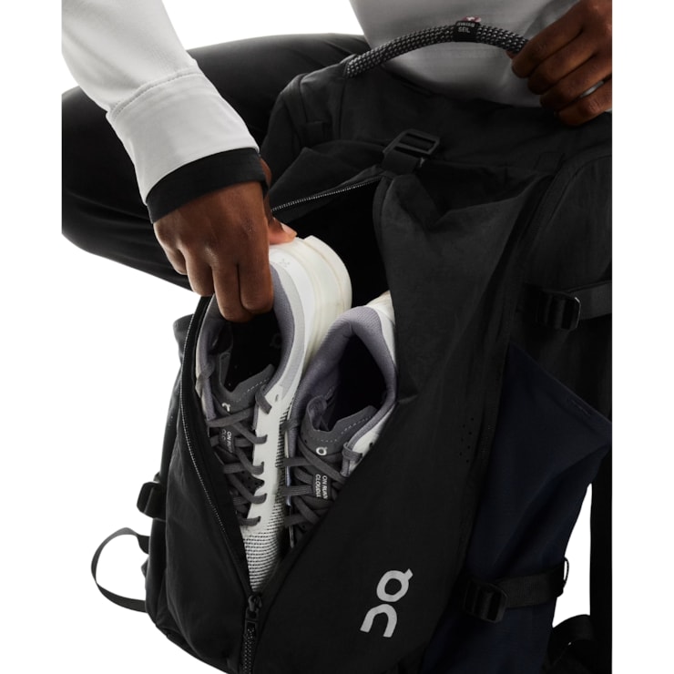 Mochila On Running Speed 30L Unissex - Preta