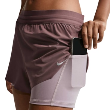 Shorts Nike Dri-Fit Swift 2 In 1 Feminino - Bordô