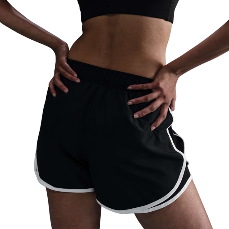 Shorts Nike Dri-FIT Tempo Feminino - Preto