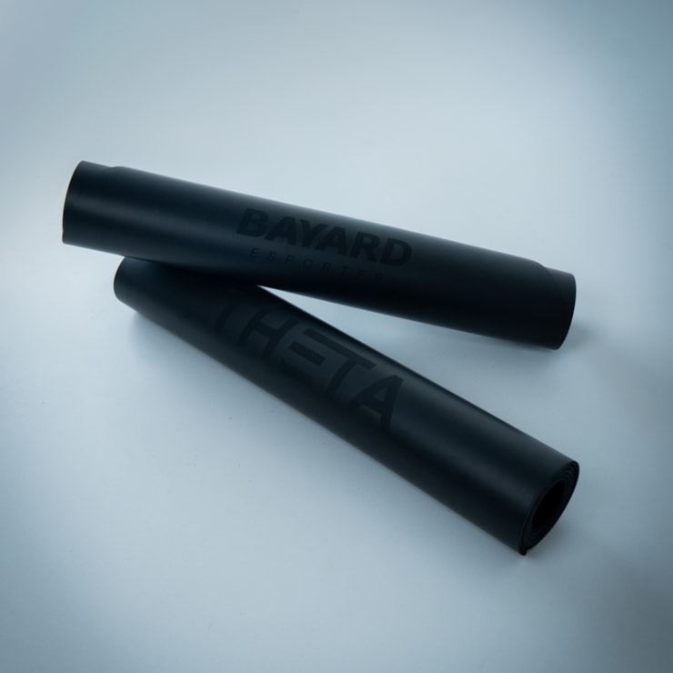 Tapete Theta Round Feminino - Preto