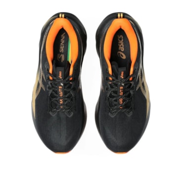 Tênis Asics Novablast 5 Senna Samurai Feminino - Preto/Dourado