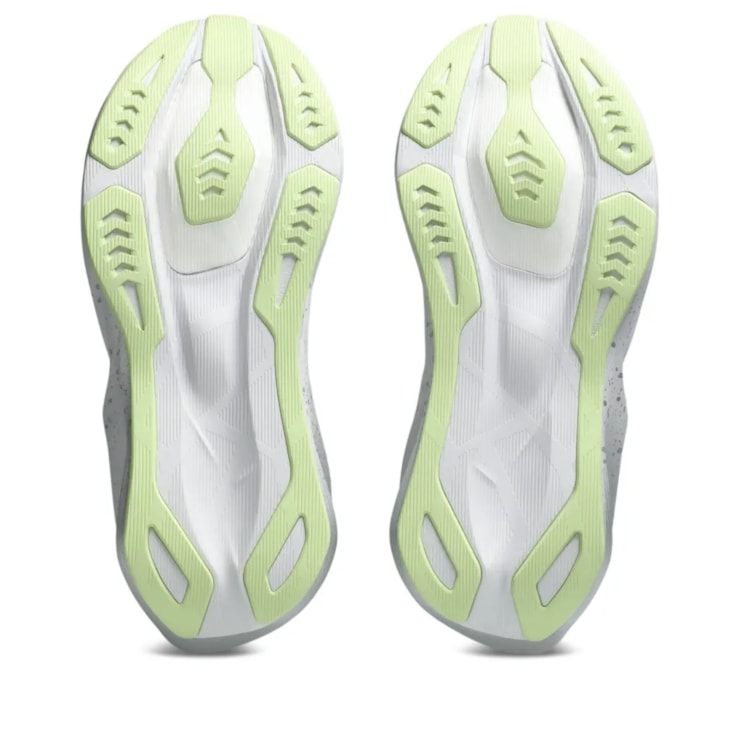 Tênis Asics Novablast 6 Platinum Feminino - Cinza/Prata